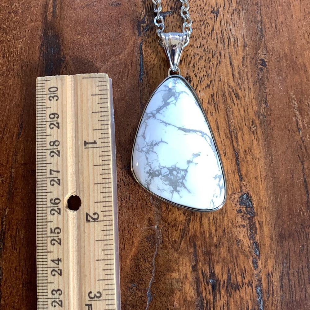 Necklace - Picture 4 of 6
